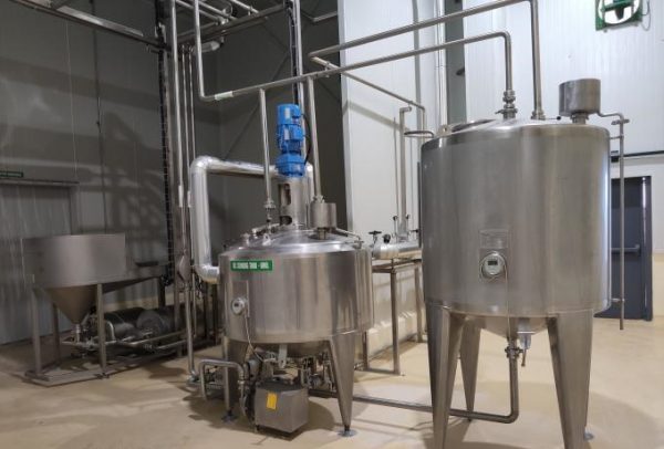 Industrial Yogurt processing plant with cup filling 5000LPH